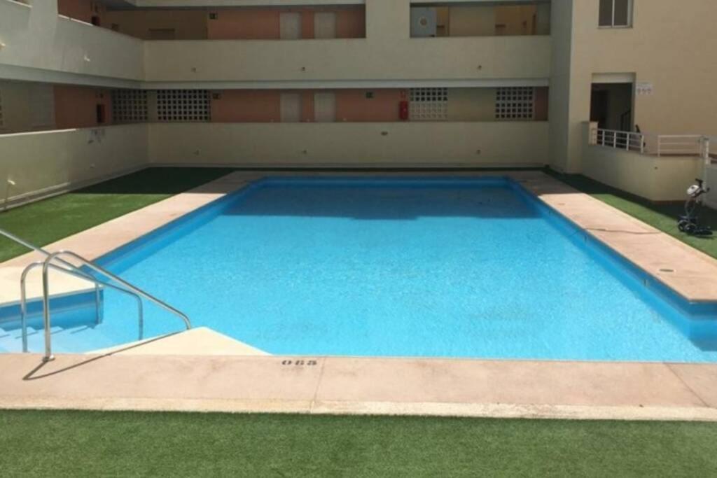 רוקאוטס דה מר A 600 M De La Playa Y El Castillo Santa Ana מראה חיצוני תמונה